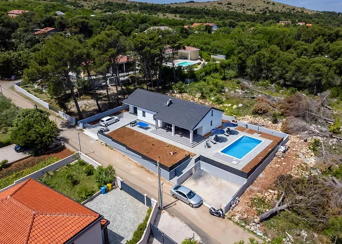 Apartamento House Radovic With Pool *
