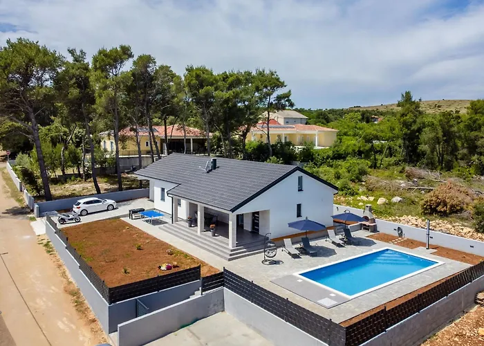 Apartamento House Radovic With Pool Vir