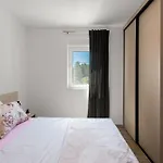 아파트 House Radovic With Pool *
