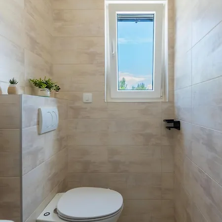 Apartmán House Radovic With Pool Vir
